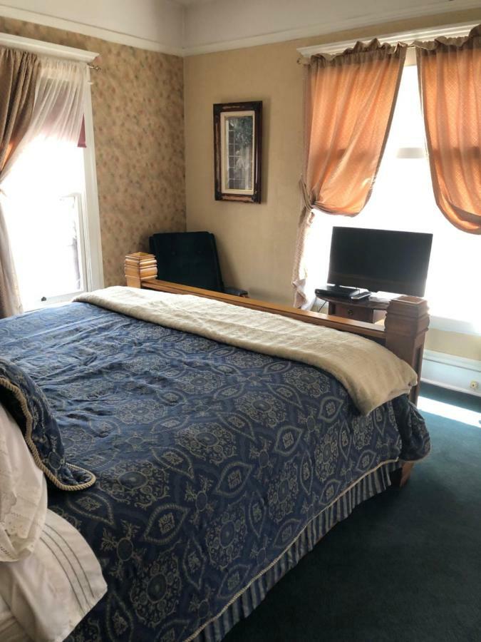 Hickory House Inn アナコンダ エクステリア 写真