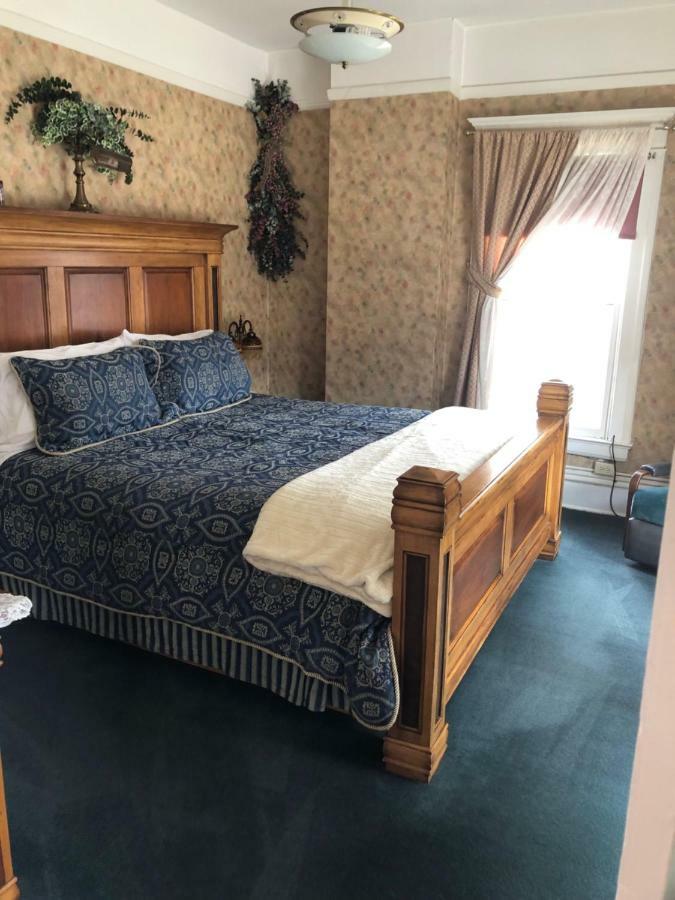 Hickory House Inn アナコンダ エクステリア 写真